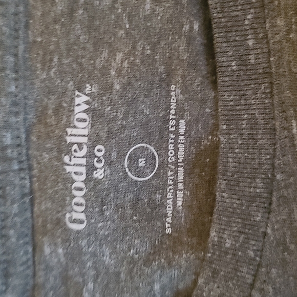 4 medium mens T-shirts - Picture 6 of 10